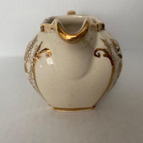 Vintage Sadler Milk Jug/ Creamer. White and gold. England 1930's (item # 2026) - Picture 3 of 9